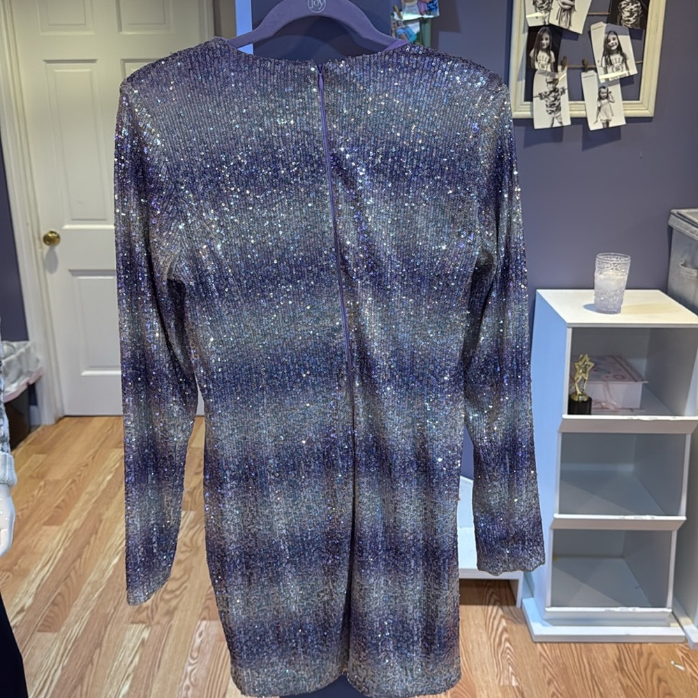 🛍️🛍️Purple and silver sequenced dress size 6 - Picture 8 of 10